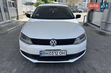 Volkswagen Jetta  2013