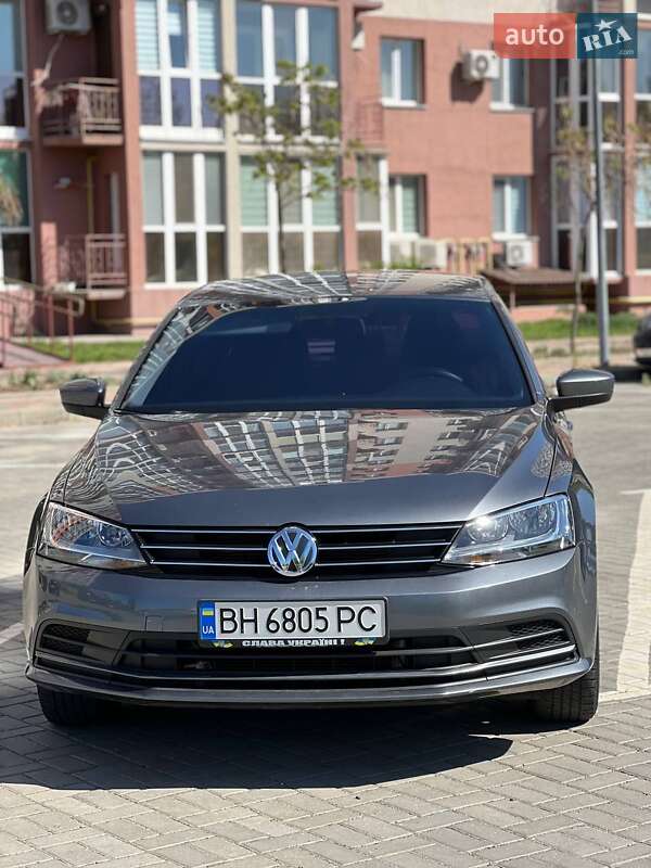 Легковые Volkswagen Jetta