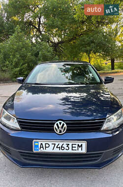 Volkswagen Jetta  2014