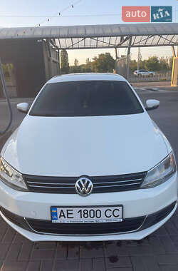 Volkswagen Jetta  2012