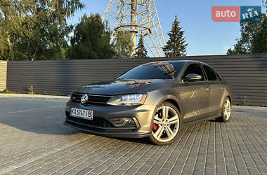 Volkswagen Jetta  2017