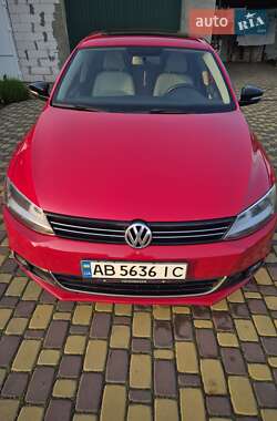 Volkswagen Jetta  2011