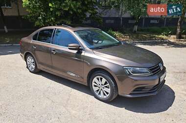 Volkswagen Jetta  2015