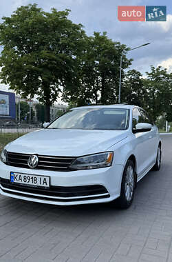 Volkswagen Jetta  2016