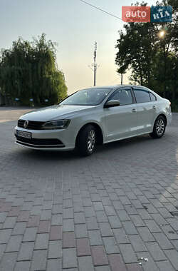 Volkswagen Jetta  2016