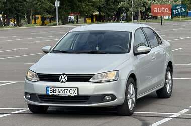 Volkswagen Jetta  2011