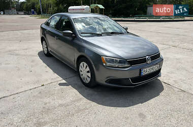 Volkswagen Jetta  2011