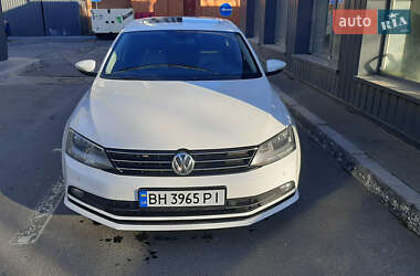 Volkswagen Jetta  2016