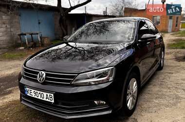 Volkswagen Jetta  2016