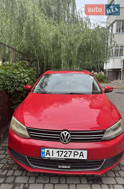 Volkswagen Jetta  2013