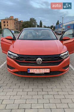 Volkswagen Jetta  2018