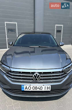 Volkswagen Jetta 2019