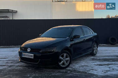 Volkswagen Jetta  2012
