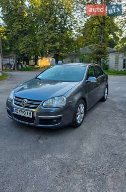 Volkswagen Jetta  2009