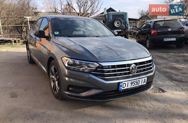 Volkswagen Jetta  2020