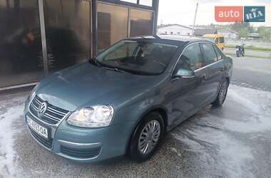 Volkswagen Jetta  2009