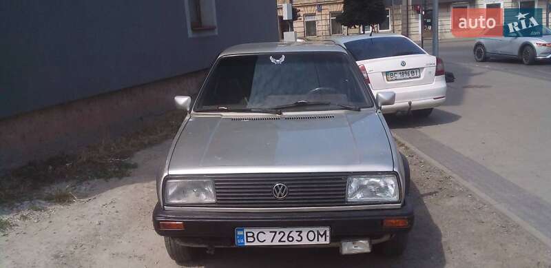 Купе Volkswagen Jetta