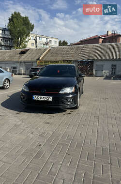 Volkswagen Jetta  2016