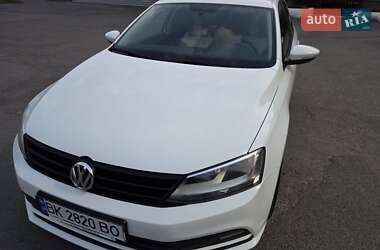 Volkswagen Jetta  2016