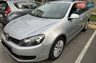 Volkswagen Jetta  2014