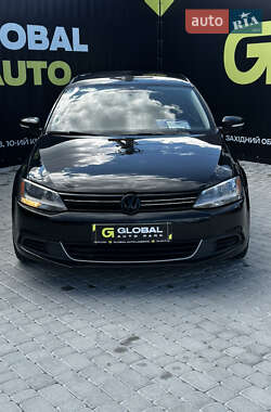 Volkswagen Jetta  2013