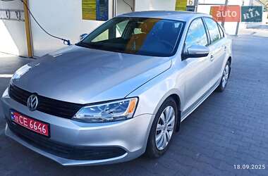 Volkswagen Jetta  2011