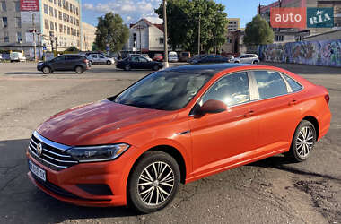 Volkswagen Jetta  2019