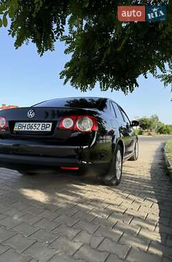 Volkswagen Jetta  2006