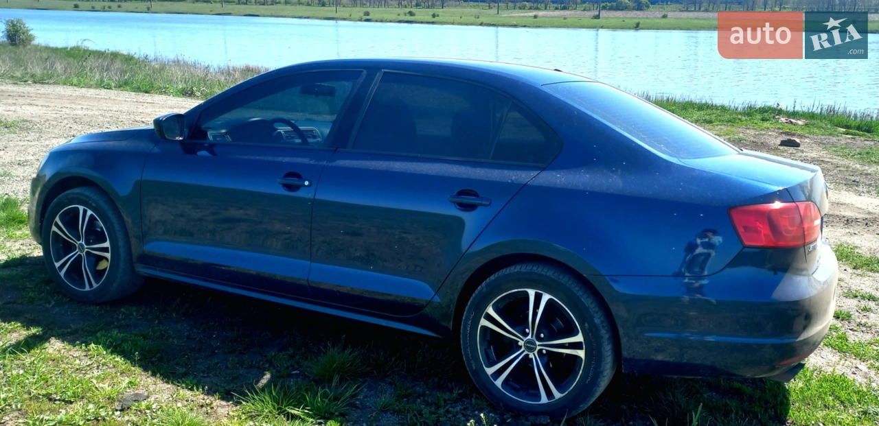2013 Volkswagen Jetta - мініатюра 4