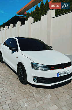 Volkswagen Jetta  2012