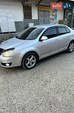 Volkswagen Jetta  2007