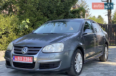 Volkswagen Jetta  2007