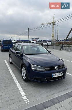 Volkswagen Jetta  2011