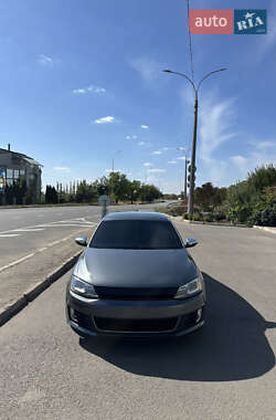 Volkswagen Jetta  2013