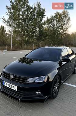 Volkswagen Jetta  2016