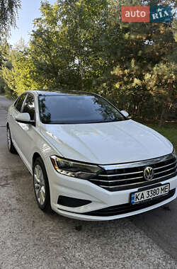 Volkswagen Jetta  2019