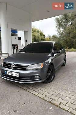 Volkswagen Jetta  2014