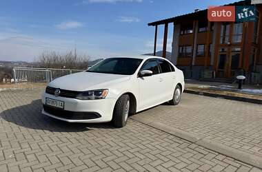 Volkswagen Jetta  2011