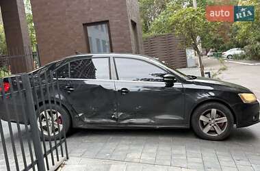 Volkswagen Jetta  2011