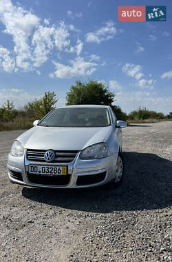Volkswagen Jetta  2008