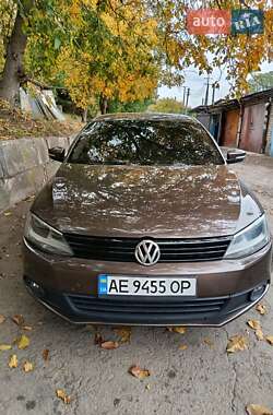 Volkswagen Jetta  2011