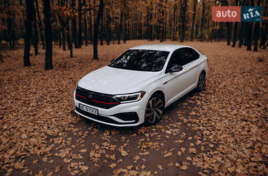Volkswagen Jetta  2019