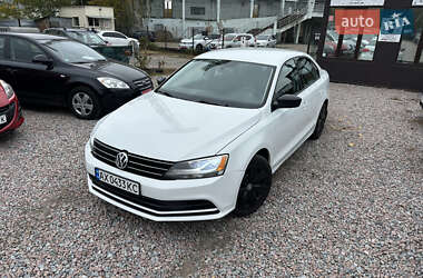 Volkswagen Jetta  2014