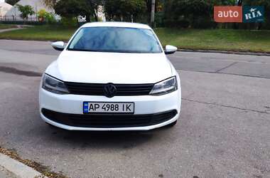 Volkswagen Jetta  2014