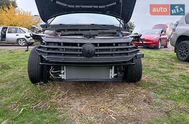 Volkswagen Jetta  2020