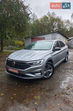 Volkswagen Jetta  2019