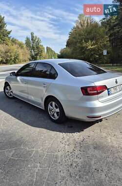 Volkswagen Jetta 2015