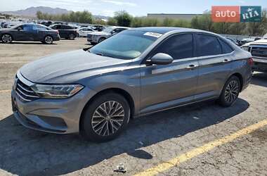 Volkswagen Jetta  2019