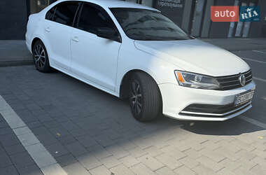 Volkswagen Jetta  2016
