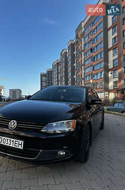 Volkswagen Jetta  2013